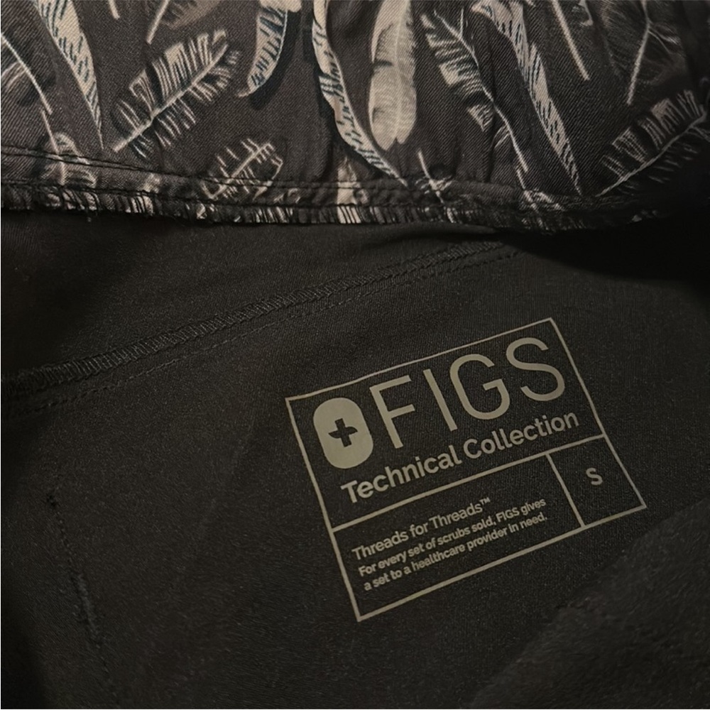 FIGS BLACK SCRUB PANTS WOMENS SIZE S - Picture 3 of 5